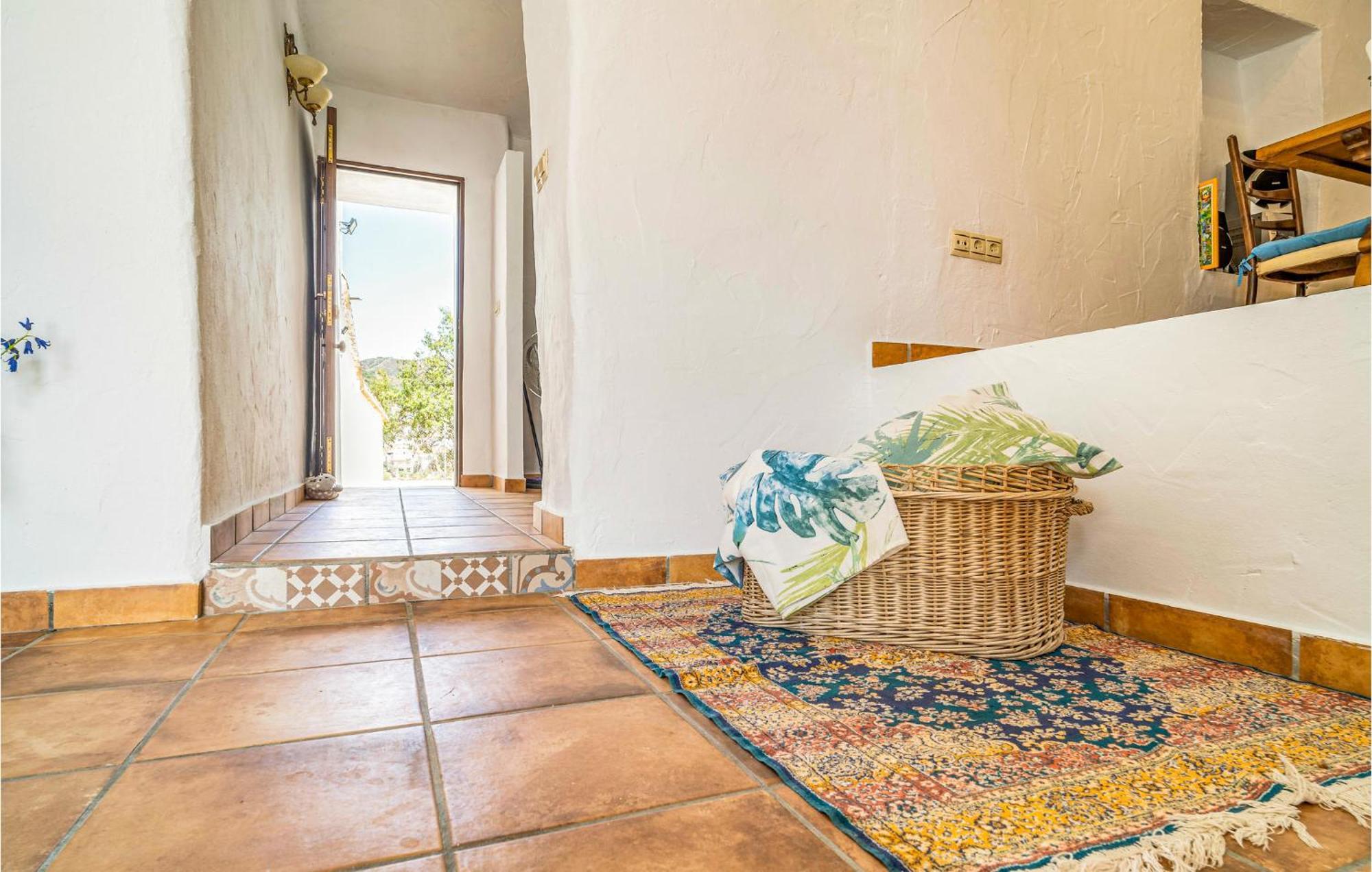Gorgeous Home In Cajiz With Wifi Cajís Buitenkant foto